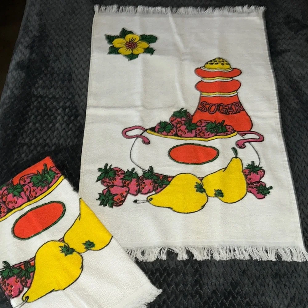 Colorful Fruit Pattern Towels set of 2 retro vintage dish towels